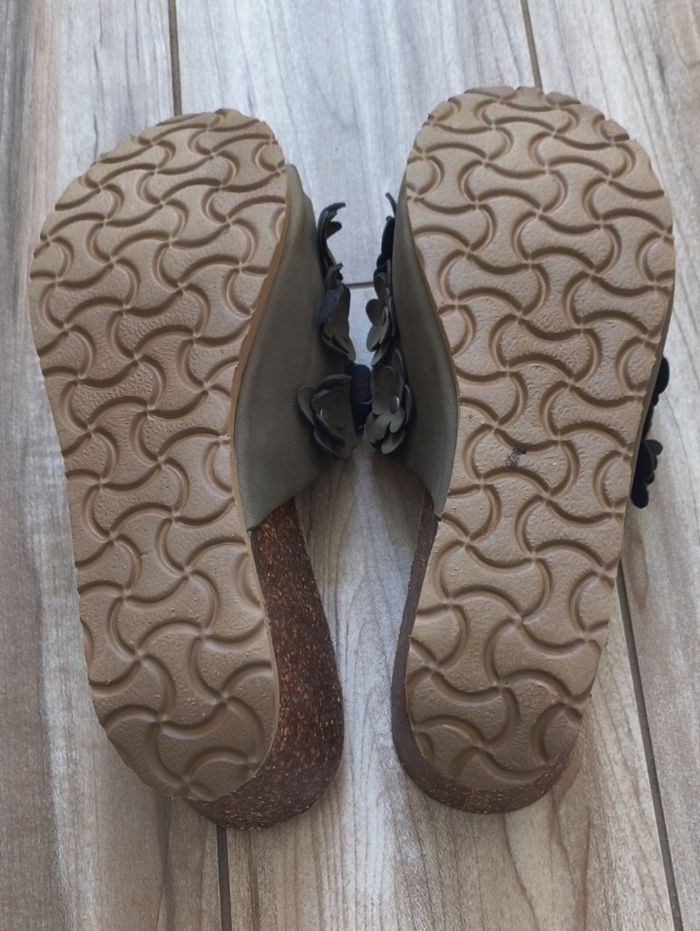 Wedge Slides - Picture 8 of 8
